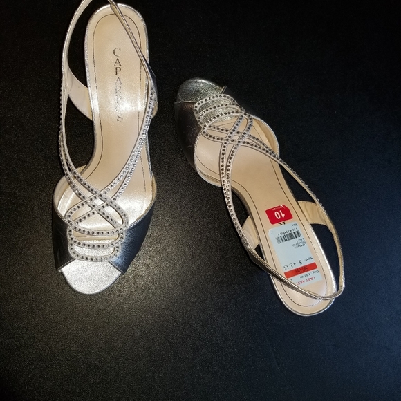 NWT Caparros philomena silver heels with sparkly stones - Picture 7 of 15